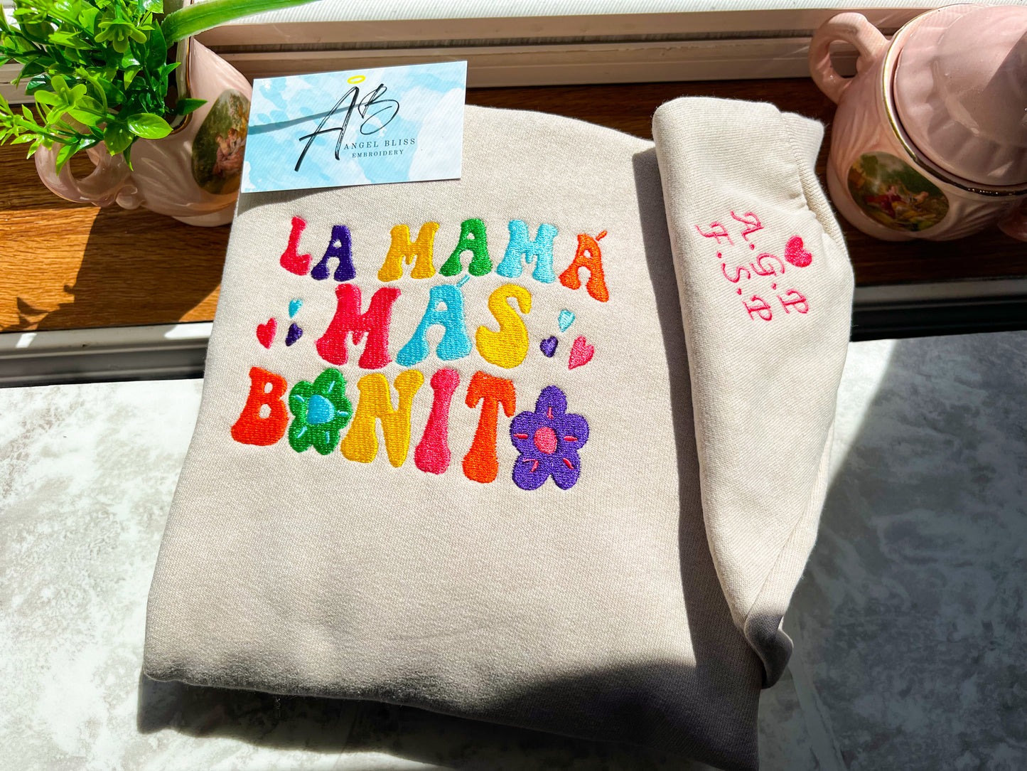 La Mama Mas Bonita embroidered Sweater